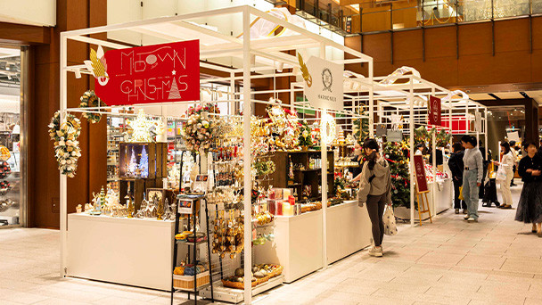 クリスマスマルシェ&館内装飾