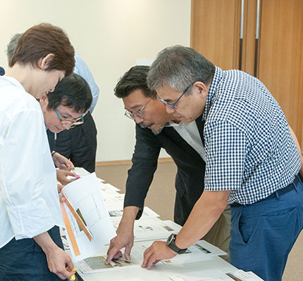 【アートコンペ】1次審査通過の12組が決定しました。
