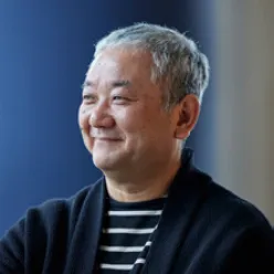 中原 慎一郎の写真