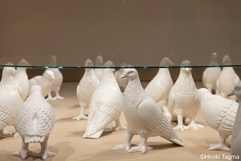 Dove Table photo