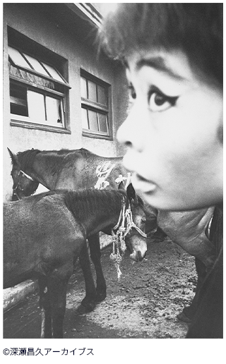 深瀬昌久写真展「洋子／遊戯」