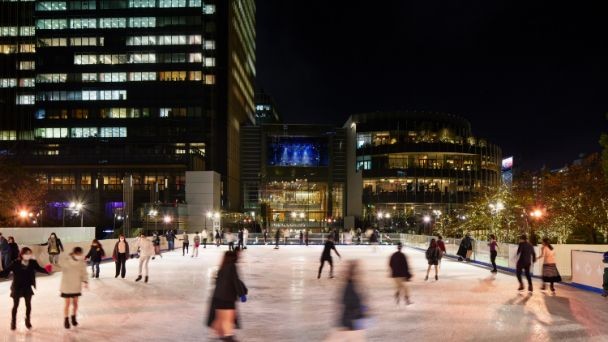 COACH MIDTOWN ICE RINK