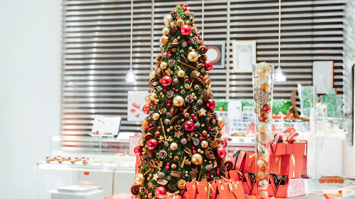 CHRISTMAS DISPLAY CONTEST