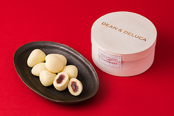 ホワイトチョコレートディップドストロベリー