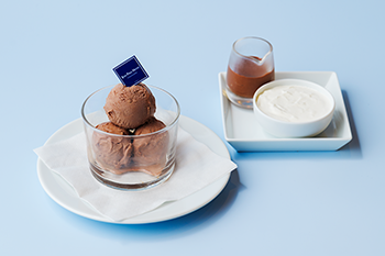 Glace au chocolat doux（グラス オ ショコラ ドゥ）