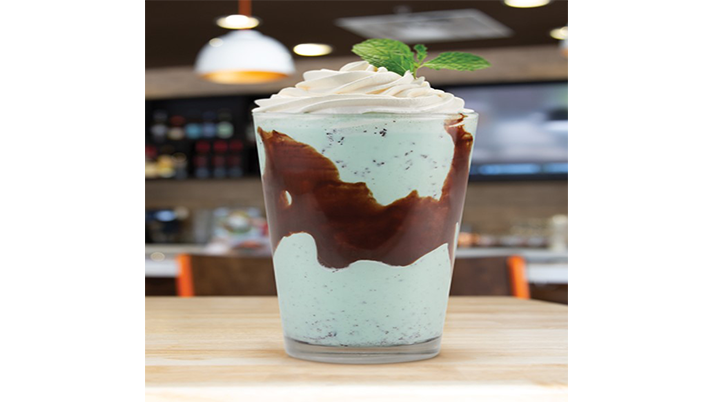 期間限定 季節のおすすめ チョコミントシェイク