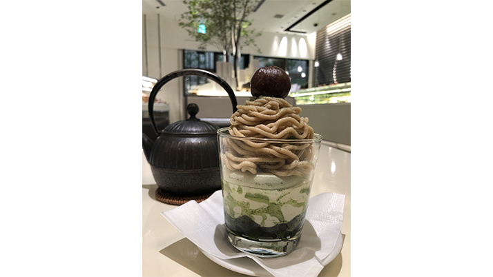 東京ミッドタウン店限定!新作パフェ