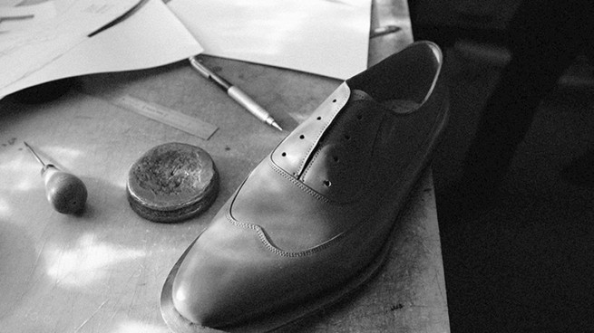 JOHN LOBB