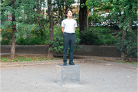 神々しい朝礼台（ファイナリスト）